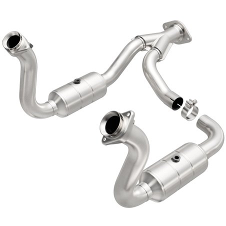 Magnaflow Conv DF 08-10 Ford F-250/F-250 SD/F-350/F-350 SD 5.4L/6.8L / F-450 SD 6.8L Y-Pipe Assembly