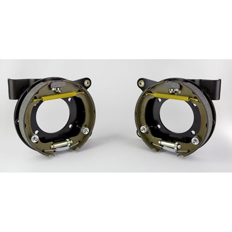 Wilwood Brackets (2) - Disc/Drum Ford 8.8 Special - 3.15in Bearing 2.50in Offset 1pc 0.81in Rotor