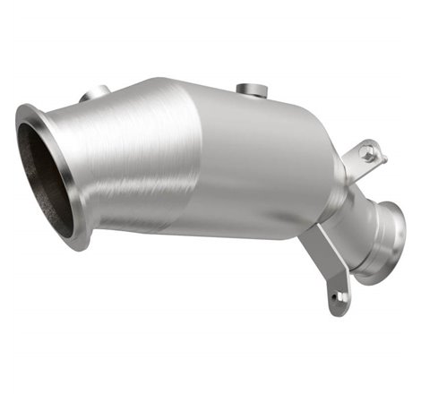 MagnaFlow 2014 BMW 335i GT xDrive 3.0L Underbody Direct Fit EPA Compliant Catalytic Converter