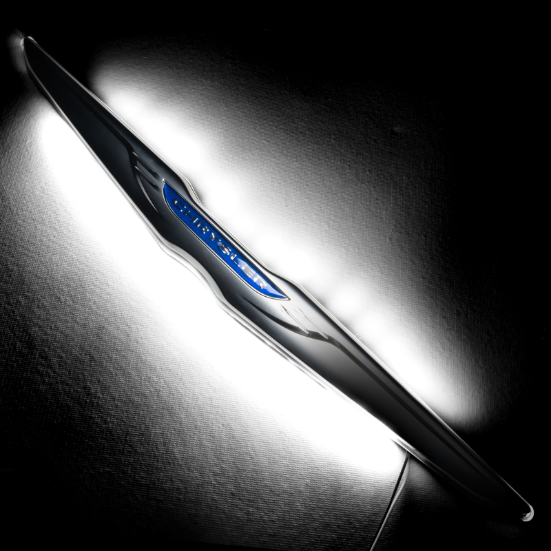 Oracle Chrysler Illuminated LED Sleek Wing - White