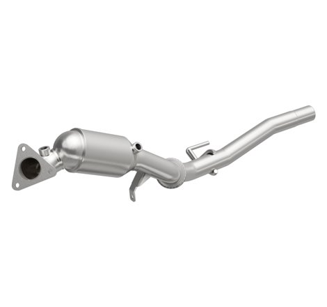 Magnaflow Conv DF 11-15 Volkswagen Touareg V6 3.6 OEM Underbody