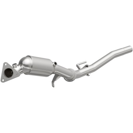 Magnaflow Conv DF 11-15 Volkswagen Touareg V6 3.6 OEM Underbody