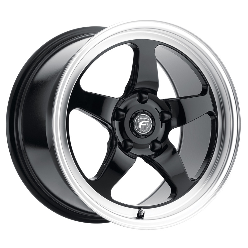 Forgestar D5 17x10 / 5x114.3 BP / ET50 / 7.5in BS Gloss Black Wheel