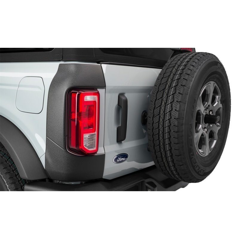 Bushwacker 21-22 Ford Bronco (2/4 Door) Trail Armor Rear Corner (2pc Rear) - Tex. Black