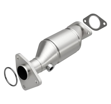 Magnaflow Conv DF 13-15 Frontier 4 Close Coupled