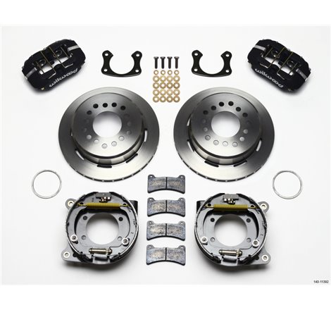 Wilwood Dynapro Low-Profile 11.00in P-Brake Kit New Big Ford 2.50in Off Staggerd Mount