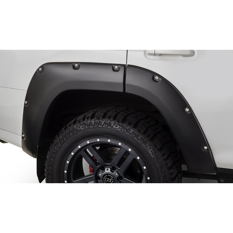 Bushwacker 14-18 Toyota 4Runner Pocket Style Flares 2pc Excludes Limited - Black