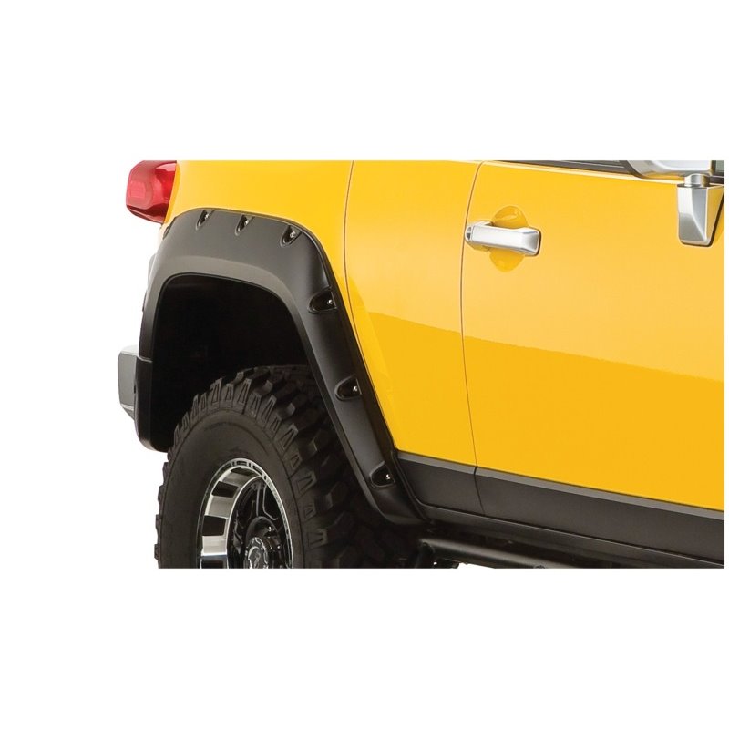 Bushwacker 07-14 Toyota FJ Cruiser Pocket Style Flares 2pc - Black