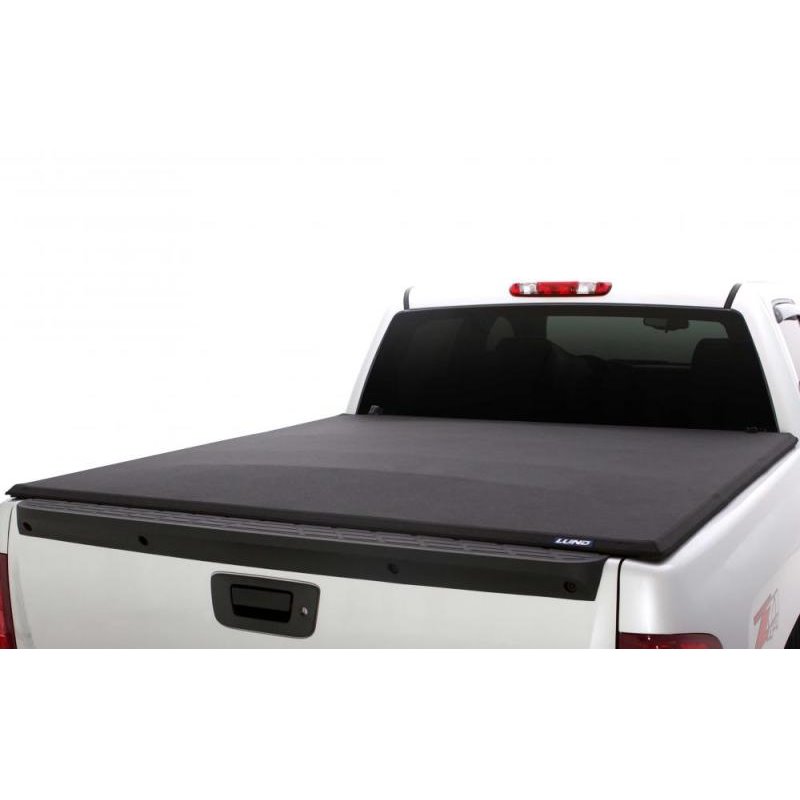 Lund 16-17 Toyota Tacoma (5ft. Bed) Genesis Elite Tri-Fold Tonneau Cover - Black