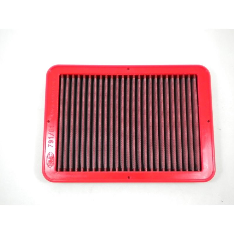 BMC 2006+ Nissan Navara (D40) 2.5 TD Replacemetn Panel Air Filter