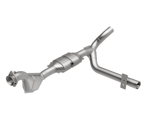 MagnaFlow Conv DF 01 Ford Trucks 4.6L