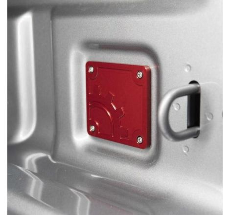 BuiltRight Industries 2020 Jeep Gladiator Bed Plug Plate Cover (Alum) - Red