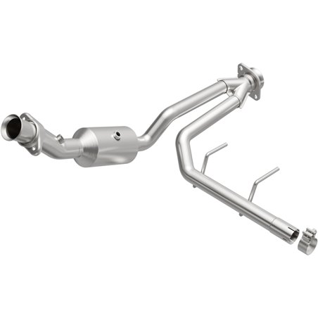 MagnaFlow 18-20 Ford F-150 V6 3.3L Right Underbody Direct-Fit Catalytic Converter