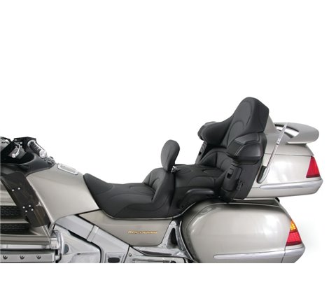 Mustang 01-17 Honda Gold Wing GL1800 Standard Touring 1PC Seat - Black